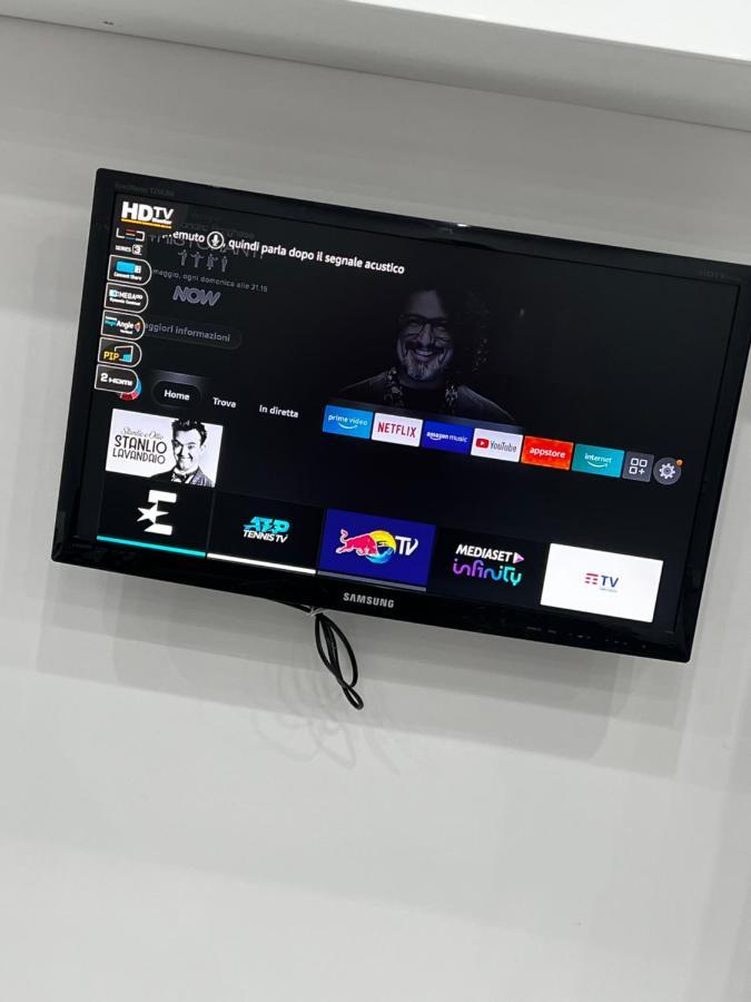 Smart'S House Deluxe Quartieri Spagnoli Nápoles Exterior foto